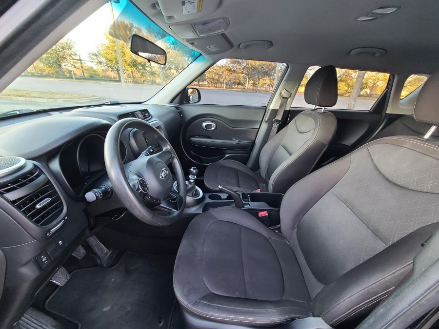 2016 Kia Soul 5dr Wgn Auto Base, available for sale in Longwood, Florida | Majestic Autos Inc.. Longwood, Florida 2016 Kia Soul 5dr Wgn Auto Base, available for sale in Longwood, Florida | Majestic Autos Inc.. Longwood, Florida