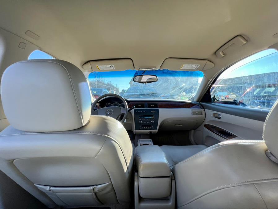 2006 Buick LaCrosse 4dr Sdn CXL, available for sale in Wallingford, Connecticut | Wallingford Auto Center LLC. Wallingford, Connecticut 2006 Buick LaCrosse 4dr Sdn CXL, available for sale in Wallingford, Connecticut | Wallingford Auto Center LLC. Wallingford, Connecticut