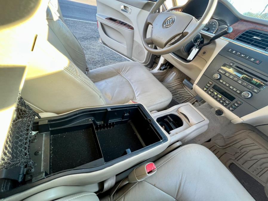 2006 Buick LaCrosse 4dr Sdn CXL, available for sale in Wallingford, Connecticut | Wallingford Auto Center LLC. Wallingford, Connecticut 2006 Buick LaCrosse 4dr Sdn CXL, available for sale in Wallingford, Connecticut | Wallingford Auto Center LLC. Wallingford, Connecticut