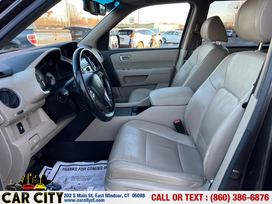 2012 Honda Pilot 4WD 4dr EX-L, available for sale in East Windsor, Connecticut | Car City LLC. East Windsor, Connecticut 2012 Honda Pilot 4WD 4dr EX-L, available for sale in East Windsor, Connecticut | Car City LLC. East Windsor, Connecticut