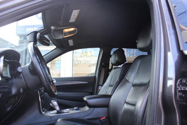 2021 Jeep Grand Cherokee Limited, available for sale in Elmont, New York | NY Luxury Motors. Elmont, New York 2021 Jeep Grand Cherokee Limited, available for sale in Elmont, New York | NY Luxury Motors. Elmont, New York