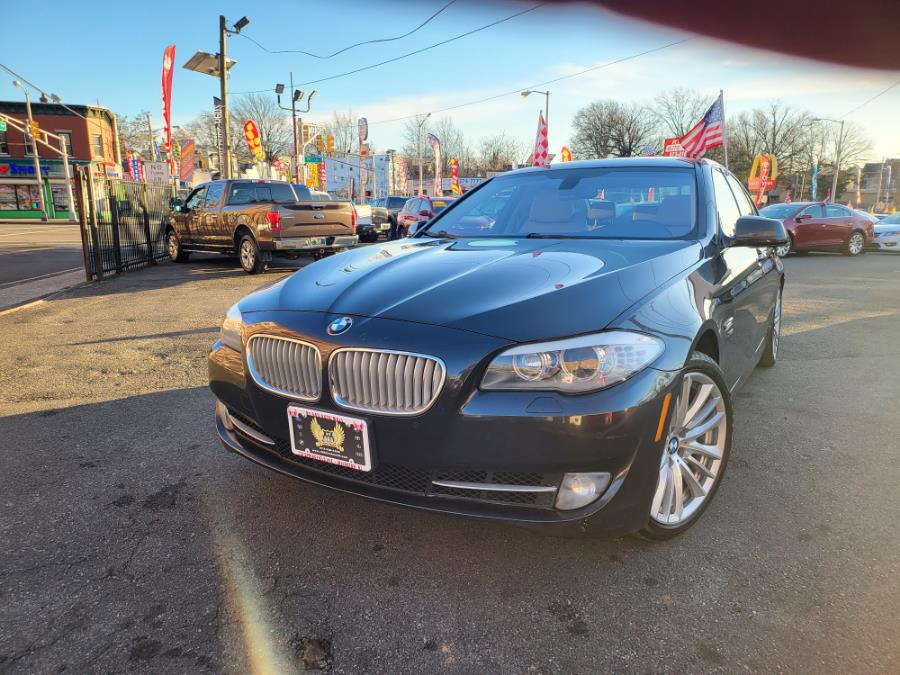 2011 BMW 5 Series 4dr Sdn 550i xDrive AWD, available for sale in Irvington, New Jersey | Elis Motors Corp. Irvington, New Jersey 2011 BMW 5 Series 4dr Sdn 550i xDrive AWD, available for sale in Irvington, New Jersey | Elis Motors Corp. Irvington, New Jersey