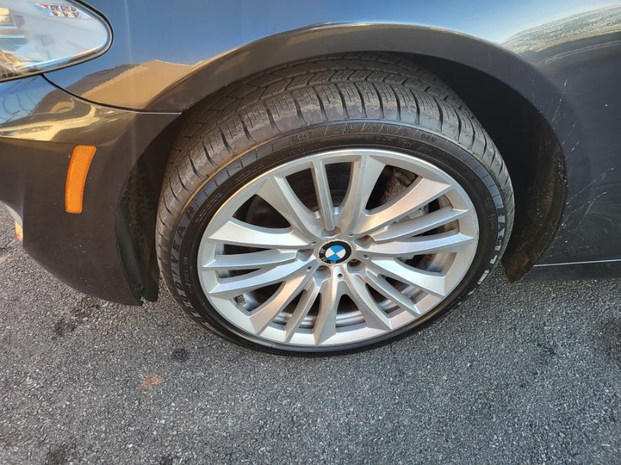 2011 BMW 5 Series 4dr Sdn 550i xDrive AWD, available for sale in Irvington, New Jersey | Elis Motors Corp. Irvington, New Jersey 2011 BMW 5 Series 4dr Sdn 550i xDrive AWD, available for sale in Irvington, New Jersey | Elis Motors Corp. Irvington, New Jersey