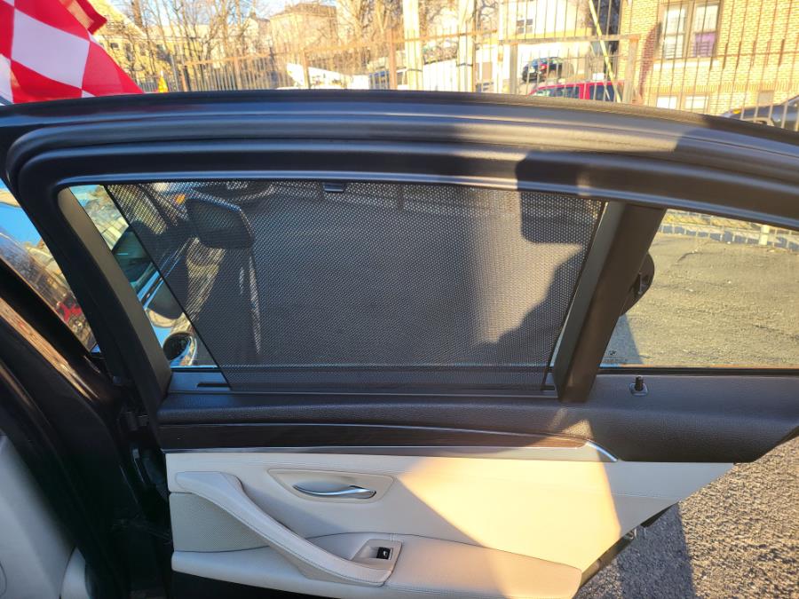 2011 BMW 5 Series 4dr Sdn 550i xDrive AWD, available for sale in Irvington, New Jersey | Elis Motors Corp. Irvington, New Jersey 2011 BMW 5 Series 4dr Sdn 550i xDrive AWD, available for sale in Irvington, New Jersey | Elis Motors Corp. Irvington, New Jersey