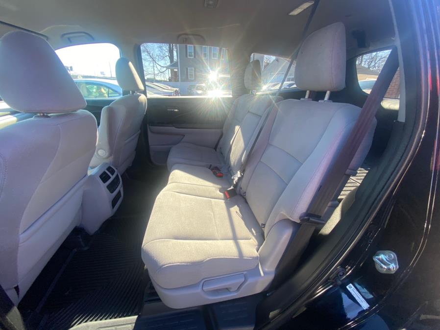 2016 Honda Pilot AWD 4dr EX, available for sale in Hartford, Connecticut | VEB Auto Sales. Hartford, Connecticut 2016 Honda Pilot AWD 4dr EX, available for sale in Hartford, Connecticut | VEB Auto Sales. Hartford, Connecticut