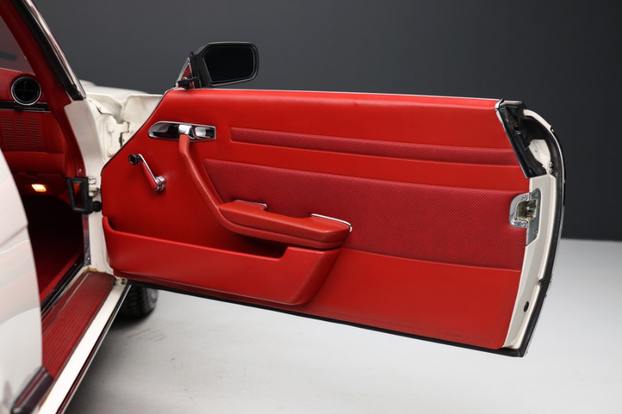 1972 Mercedes-Benz 350SL 4.5, available for sale in North Salem, New York | Meccanic Shop North Inc. North Salem, New York 1972 Mercedes-Benz 350SL 4.5, available for sale in North Salem, New York | Meccanic Shop North Inc. North Salem, New York
