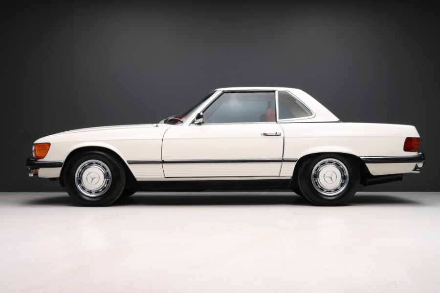 1972 Mercedes-Benz 350SL 4.5, available for sale in North Salem, New York | Meccanic Shop North Inc. North Salem, New York 1972 Mercedes-Benz 350SL 4.5, available for sale in North Salem, New York | Meccanic Shop North Inc. North Salem, New York