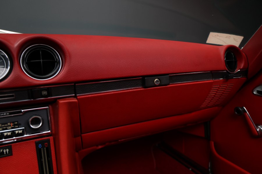 1972 Mercedes-Benz 350SL 4.5, available for sale in North Salem, New York | Meccanic Shop North Inc. North Salem, New York 1972 Mercedes-Benz 350SL 4.5, available for sale in North Salem, New York | Meccanic Shop North Inc. North Salem, New York