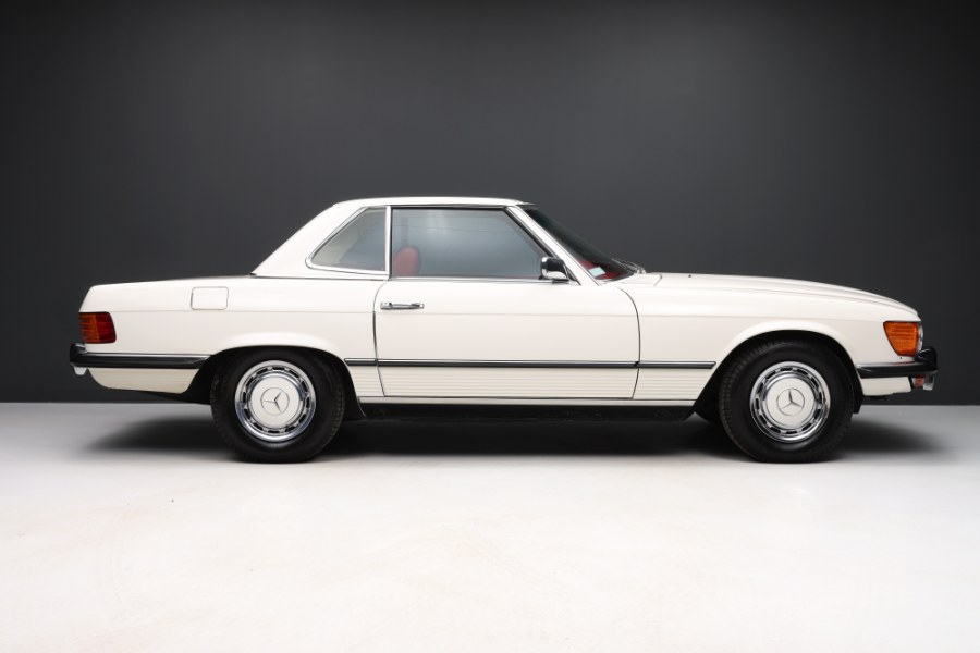 1972 Mercedes-Benz 350SL 4.5, available for sale in North Salem, New York | Meccanic Shop North Inc. North Salem, New York 1972 Mercedes-Benz 350SL 4.5, available for sale in North Salem, New York | Meccanic Shop North Inc. North Salem, New York