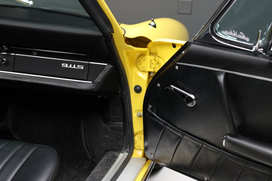 1967 Porsche 911 Soft Window Targa S, available for sale in North Salem, New York | Meccanic Shop North Inc. North Salem, New York 1967 Porsche 911 Soft Window Targa S, available for sale in North Salem, New York | Meccanic Shop North Inc. North Salem, New York