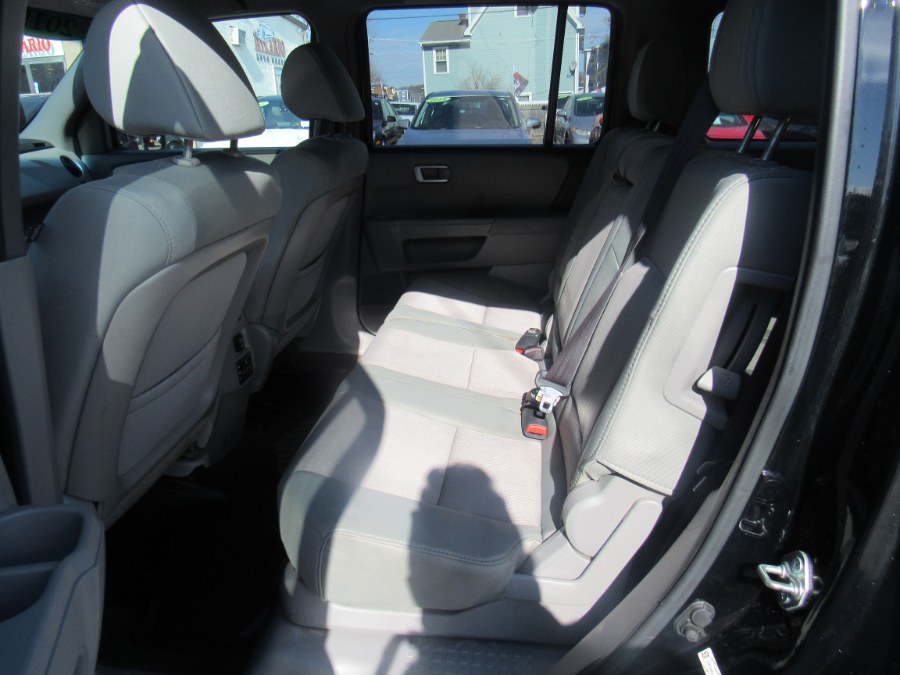 2015 Honda Pilot SE, available for sale in Worcester, Massachusetts | Hilario's Auto Sales Inc.. Worcester, Massachusetts 2015 Honda Pilot SE, available for sale in Worcester, Massachusetts | Hilario's Auto Sales Inc.. Worcester, Massachusetts