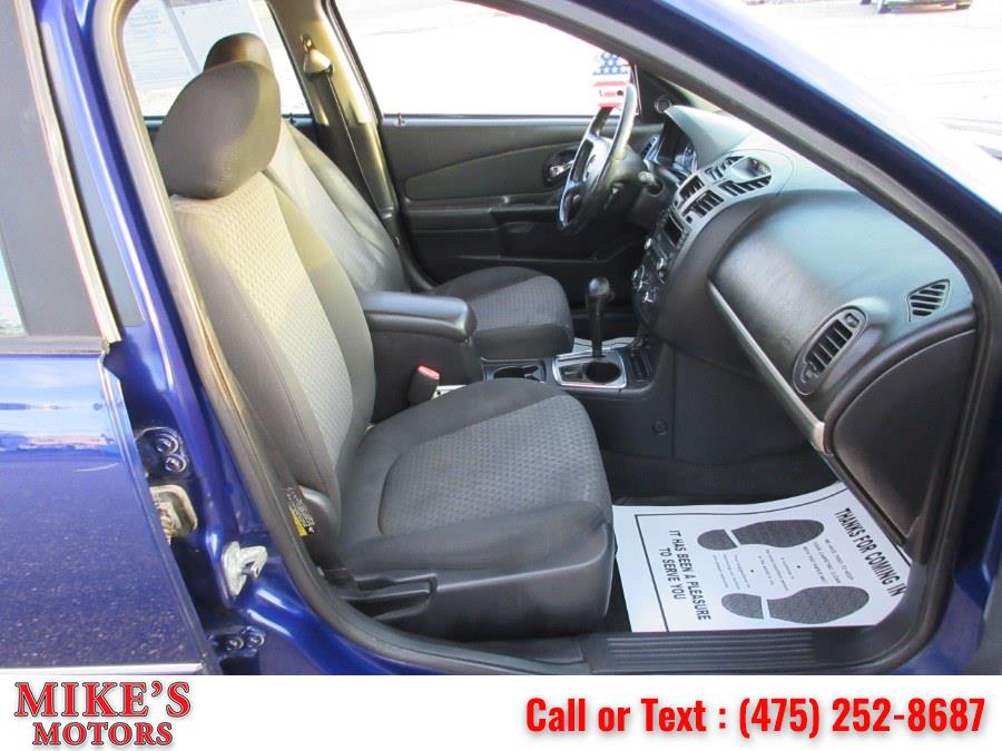 2006 Chevrolet Malibu 4dr Sdn LT w/2LT, available for sale in Stratford, Connecticut | Mike's Motors LLC. Stratford, Connecticut 2006 Chevrolet Malibu 4dr Sdn LT w/2LT, available for sale in Stratford, Connecticut | Mike's Motors LLC. Stratford, Connecticut
