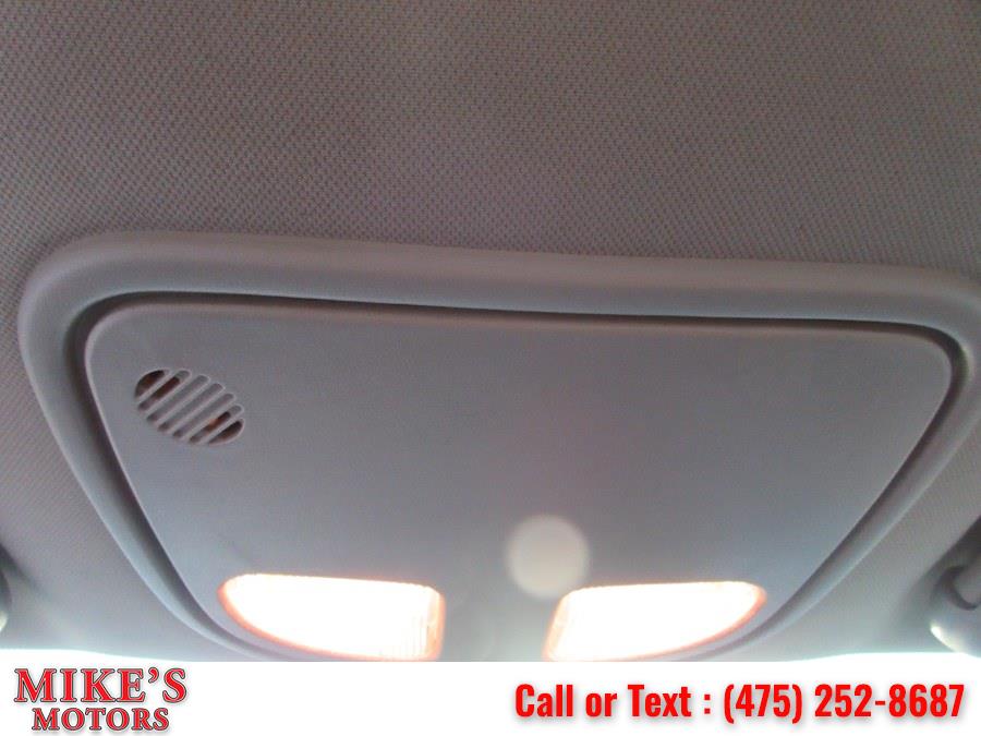 2006 Chevrolet Malibu 4dr Sdn LT w/2LT, available for sale in Stratford, Connecticut | Mike's Motors LLC. Stratford, Connecticut 2006 Chevrolet Malibu 4dr Sdn LT w/2LT, available for sale in Stratford, Connecticut | Mike's Motors LLC. Stratford, Connecticut