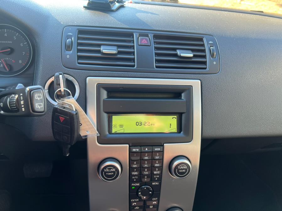 2009 Volvo V50 4dr Wgn 2.4L FWD w/Sunroof, available for sale in Waterbury, Connecticut | Platinum Auto Care. Waterbury, Connecticut 2009 Volvo V50 4dr Wgn 2.4L FWD w/Sunroof, available for sale in Waterbury, Connecticut | Platinum Auto Care. Waterbury, Connecticut