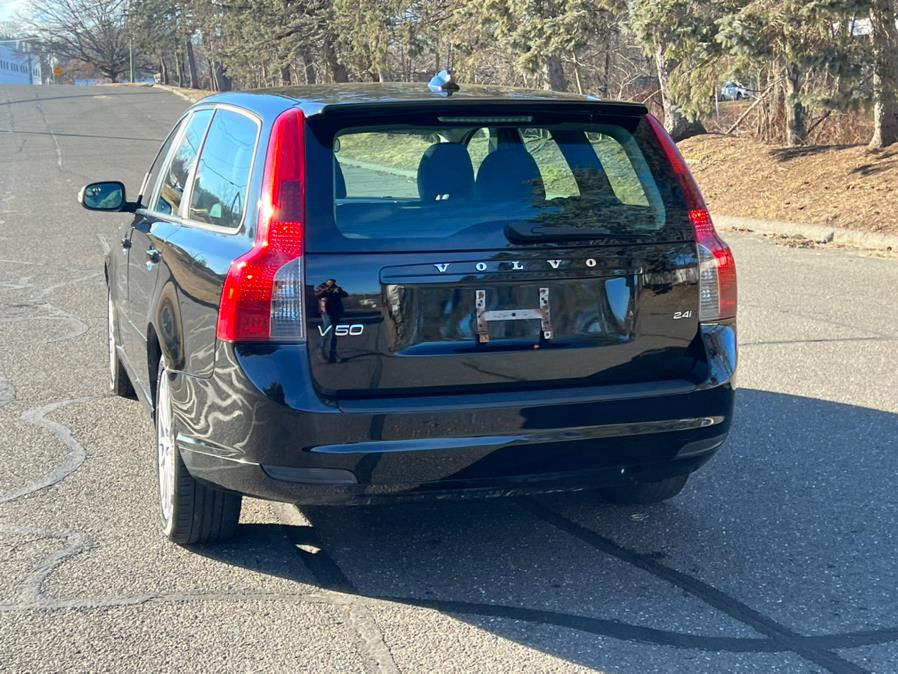 2009 Volvo V50 4dr Wgn 2.4L FWD w/Sunroof, available for sale in Waterbury, Connecticut | Platinum Auto Care. Waterbury, Connecticut 2009 Volvo V50 4dr Wgn 2.4L FWD w/Sunroof, available for sale in Waterbury, Connecticut | Platinum Auto Care. Waterbury, Connecticut