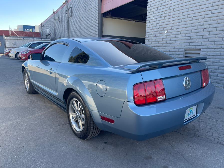 2005 Ford Mustang 2dr Cpe Deluxe, available for sale in Garden Grove, California | U Save Auto Auction. Garden Grove, California 2005 Ford Mustang 2dr Cpe Deluxe, available for sale in Garden Grove, California | U Save Auto Auction. Garden Grove, California