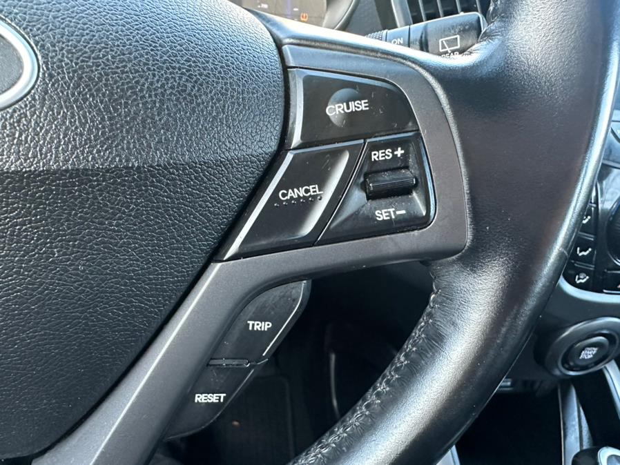 2014 Hyundai Veloster 3dr Cpe Auto Turbo w/Black Int, available for sale in Manchester, Connecticut | Carsonmain LLC. Manchester, Connecticut 2014 Hyundai Veloster 3dr Cpe Auto Turbo w/Black Int, available for sale in Manchester, Connecticut | Carsonmain LLC. Manchester, Connecticut