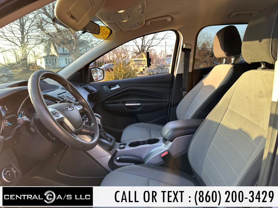 2016 Ford Escape 4WD 4dr SE, available for sale in East Windsor, Connecticut | Central A/S LLC. East Windsor, Connecticut 2016 Ford Escape 4WD 4dr SE, available for sale in East Windsor, Connecticut | Central A/S LLC. East Windsor, Connecticut