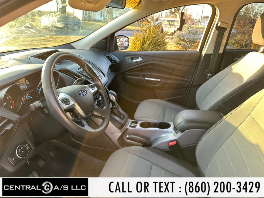 2016 Ford Escape 4WD 4dr SE, available for sale in East Windsor, Connecticut | Central A/S LLC. East Windsor, Connecticut 2016 Ford Escape 4WD 4dr SE, available for sale in East Windsor, Connecticut | Central A/S LLC. East Windsor, Connecticut