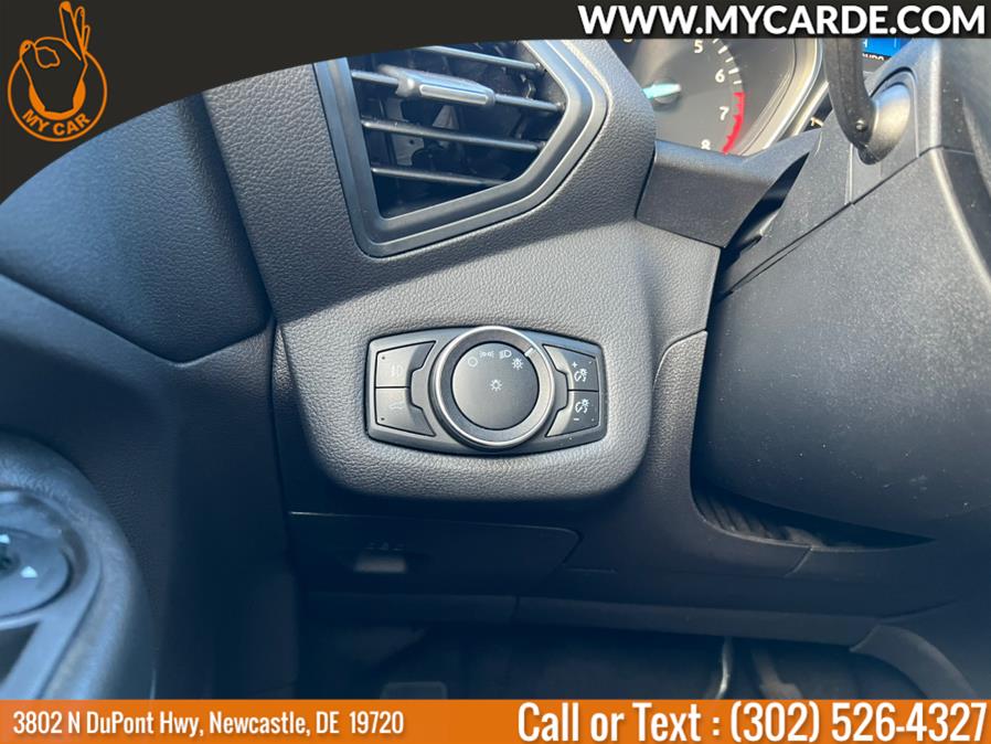 2017 Ford Escape SE FWD, available for sale in Newcastle, Delaware | My Car. Newcastle, Delaware 2017 Ford Escape SE FWD, available for sale in Newcastle, Delaware | My Car. Newcastle, Delaware