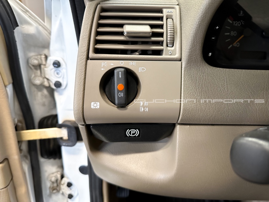 2000 Mercedes-Benz C-Class 4dr Sdn 2.3L Kompressor, available for sale in Salt Lake City, Utah | Guchon Imports. Salt Lake City, Utah 2000 Mercedes-Benz C-Class 4dr Sdn 2.3L Kompressor, available for sale in Salt Lake City, Utah | Guchon Imports. Salt Lake City, Utah