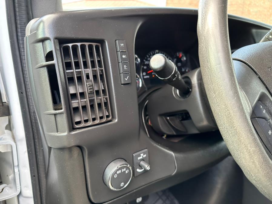 2018 GMC Savana Cargo Van RWD 2500 135", available for sale in South Windsor, Connecticut | Mike And Tony Auto Sales, Inc. South Windsor, Connecticut 2018 GMC Savana Cargo Van RWD 2500 135", available for sale in South Windsor, Connecticut | Mike And Tony Auto Sales, Inc. South Windsor, Connecticut