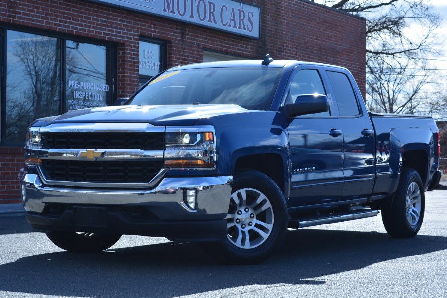 2017 Chevrolet Silverado 1500 4WD Double Cab 143.5" LT w/1LT, available for sale in ENFIELD, Connecticut | Longmeadow Motor Cars. ENFIELD, Connecticut