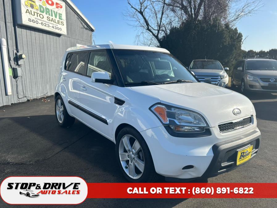 2011 Kia Soul 5dr Wgn Auto +, available for sale in East Windsor, Connecticut | Stop & Drive Auto Sales. East Windsor, Connecticut 2011 Kia Soul 5dr Wgn Auto +, available for sale in East Windsor, Connecticut | Stop & Drive Auto Sales. East Windsor, Connecticut