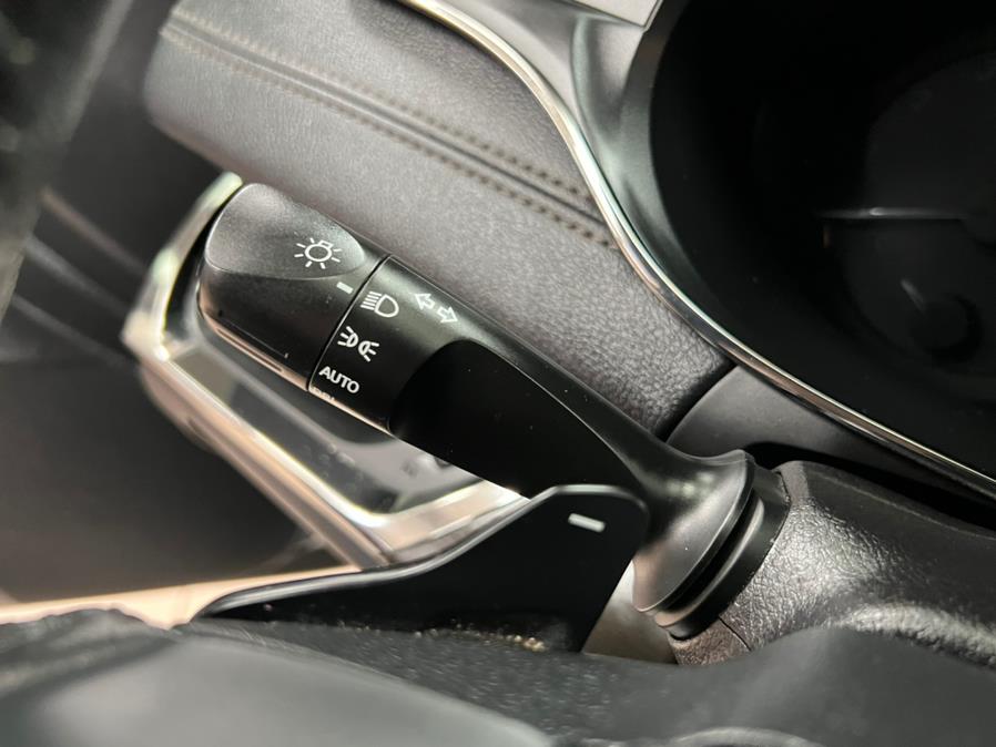 2018 Toyota Avalon XLE (Natl), available for sale in Massapequa Park, New York | Power Motors East. Massapequa Park, New York 2018 Toyota Avalon XLE (Natl), available for sale in Massapequa Park, New York | Power Motors East. Massapequa Park, New York
