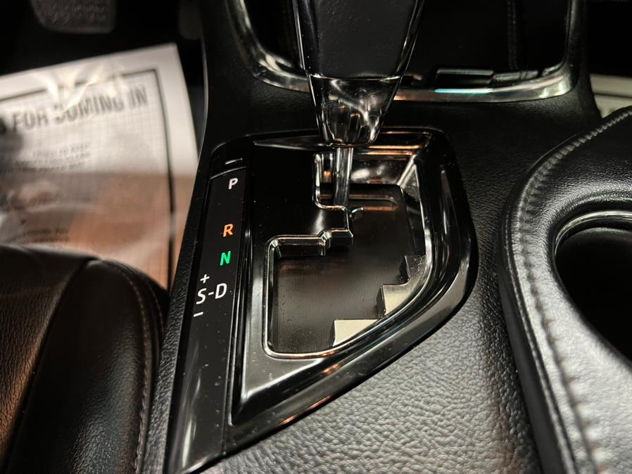 2018 Toyota Avalon XLE (Natl), available for sale in Massapequa Park, New York | Power Motors East. Massapequa Park, New York 2018 Toyota Avalon XLE (Natl), available for sale in Massapequa Park, New York | Power Motors East. Massapequa Park, New York