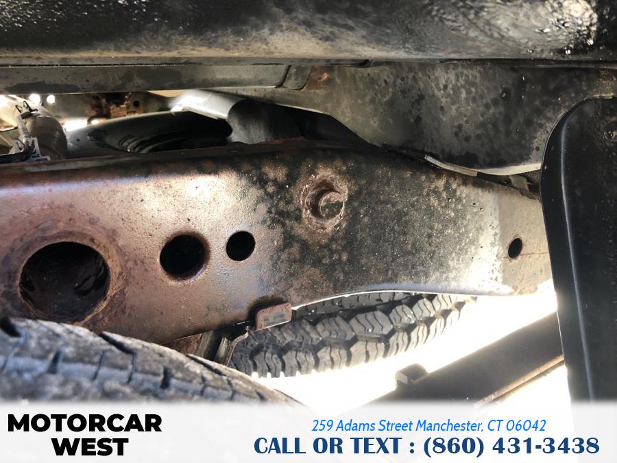 2012 Nissan Frontier 4WD King Cab SV, available for sale in Manchester, Connecticut | Motorcar West. Manchester, Connecticut 2012 Nissan Frontier 4WD King Cab SV, available for sale in Manchester, Connecticut | Motorcar West. Manchester, Connecticut