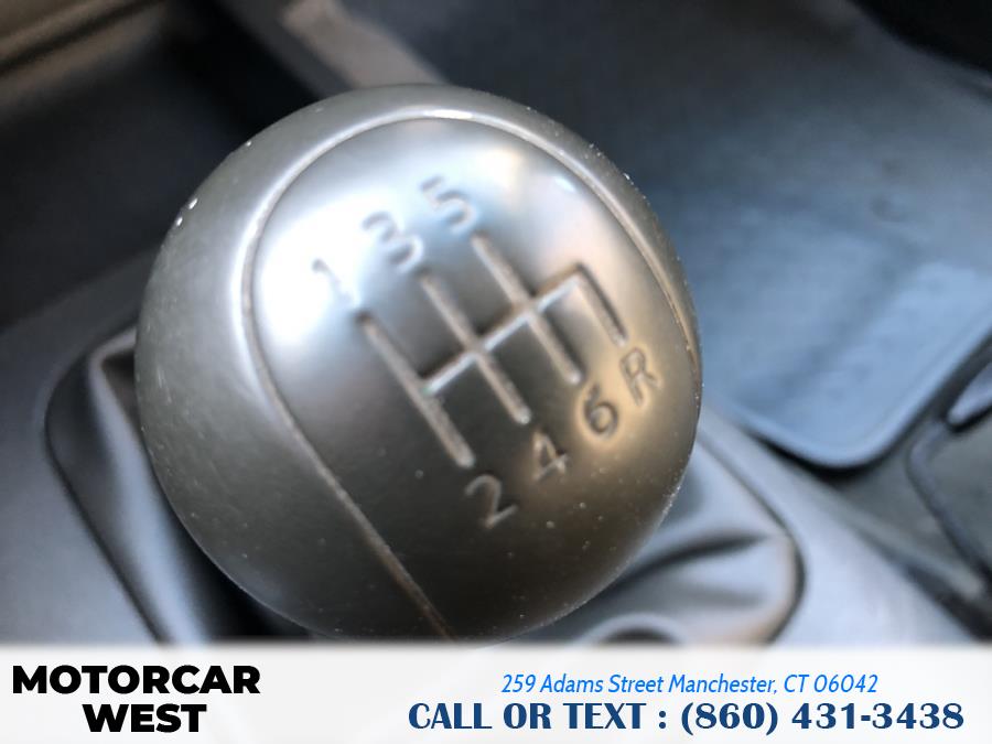 2012 Nissan Frontier 4WD King Cab SV, available for sale in Manchester, Connecticut | Motorcar West. Manchester, Connecticut 2012 Nissan Frontier 4WD King Cab SV, available for sale in Manchester, Connecticut | Motorcar West. Manchester, Connecticut