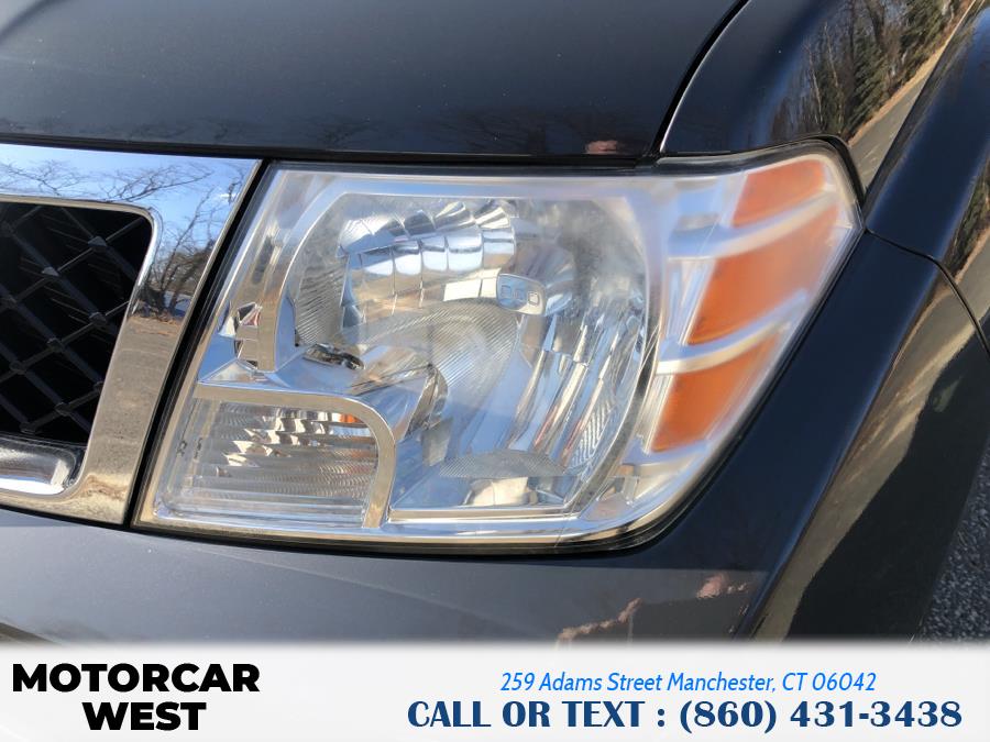 2012 Nissan Frontier 4WD King Cab SV, available for sale in Manchester, Connecticut | Motorcar West. Manchester, Connecticut 2012 Nissan Frontier 4WD King Cab SV, available for sale in Manchester, Connecticut | Motorcar West. Manchester, Connecticut