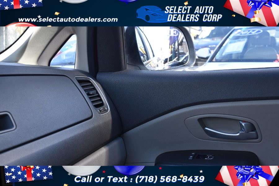 2017 Kia Sedona LX FWD, available for sale in Brooklyn, New York | Select Auto Dealers Corp. Brooklyn, New York 2017 Kia Sedona LX FWD, available for sale in Brooklyn, New York | Select Auto Dealers Corp. Brooklyn, New York