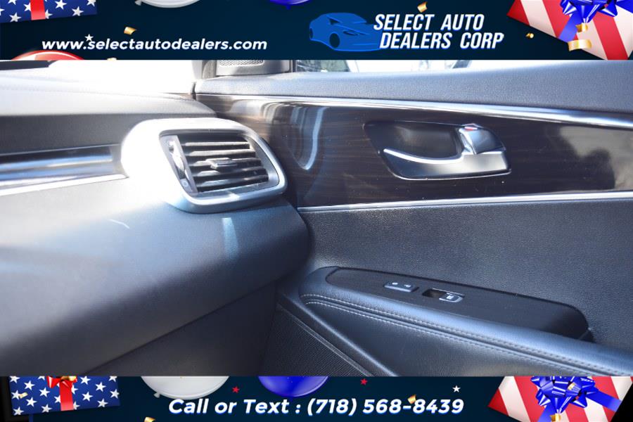 2019 Kia Sorento LX AWD, available for sale in Brooklyn, New York | Select Auto Dealers Corp. Brooklyn, New York 2019 Kia Sorento LX AWD, available for sale in Brooklyn, New York | Select Auto Dealers Corp. Brooklyn, New York