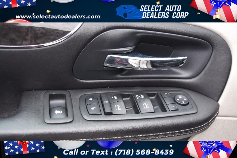 2013 Chrysler Town & Country 4dr Wgn Touring-L, available for sale in Brooklyn, New York | Select Auto Dealers Corp. Brooklyn, New York 2013 Chrysler Town & Country 4dr Wgn Touring-L, available for sale in Brooklyn, New York | Select Auto Dealers Corp. Brooklyn, New York