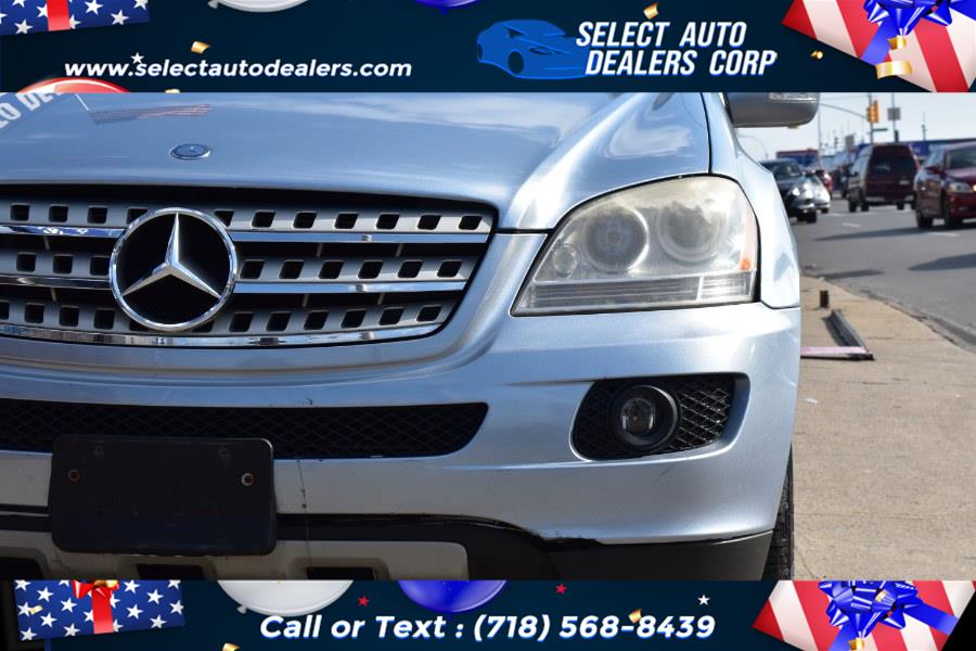 2008 Mercedes-Benz M-Class 4MATIC 4dr 3.5L, available for sale in Brooklyn, New York | Select Auto Dealers Corp. Brooklyn, New York 2008 Mercedes-Benz M-Class 4MATIC 4dr 3.5L, available for sale in Brooklyn, New York | Select Auto Dealers Corp. Brooklyn, New York