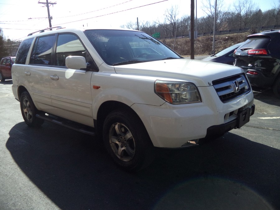 2007 Honda Pilot 4WD 4dr EX, available for sale in Naugatuck, Connecticut | Riverside Motorcars, LLC. Naugatuck, Connecticut 2007 Honda Pilot 4WD 4dr EX, available for sale in Naugatuck, Connecticut | Riverside Motorcars, LLC. Naugatuck, Connecticut