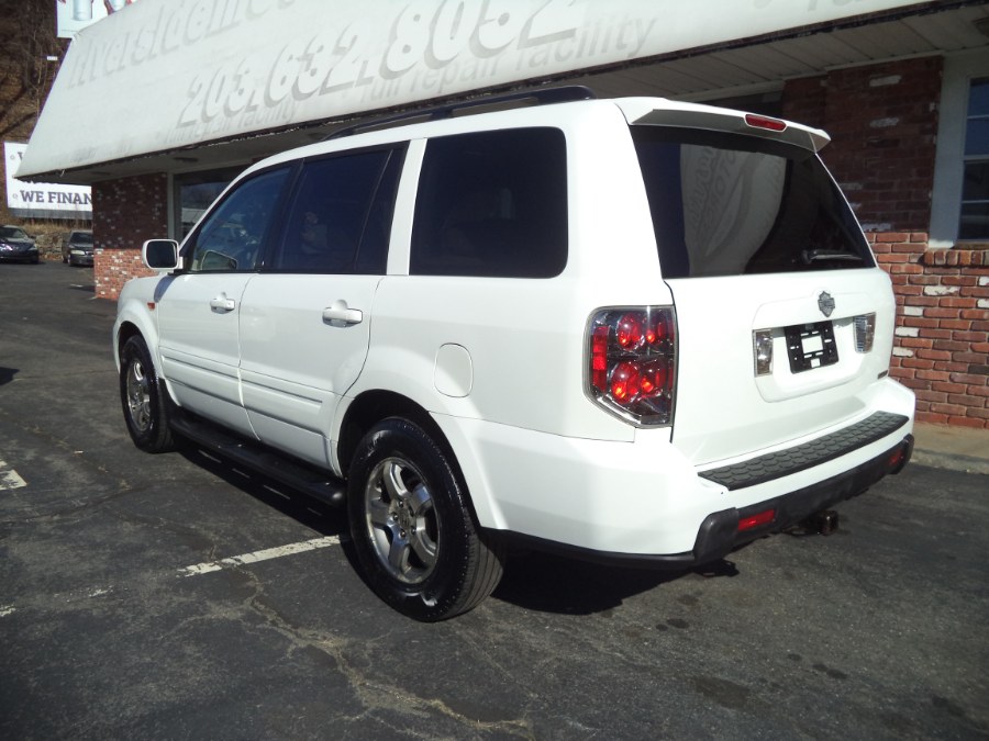 2007 Honda Pilot 4WD 4dr EX, available for sale in Naugatuck, Connecticut | Riverside Motorcars, LLC. Naugatuck, Connecticut 2007 Honda Pilot 4WD 4dr EX, available for sale in Naugatuck, Connecticut | Riverside Motorcars, LLC. Naugatuck, Connecticut