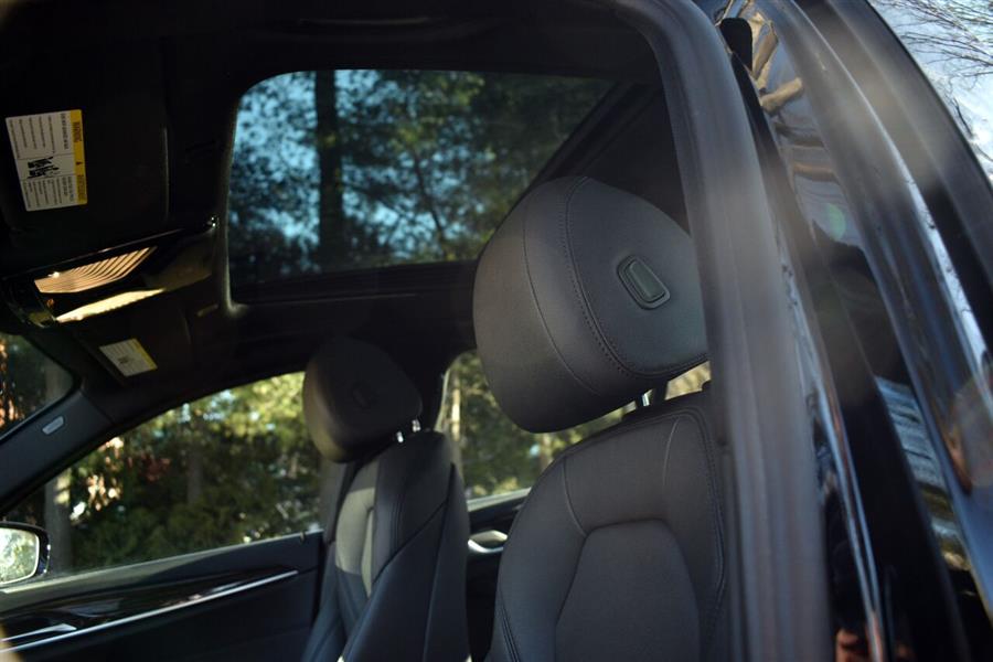 2019 BMW 5 Series 530i xDrive AWD 4dr Sedan, available for sale in Great Neck, New York | Camy Cars. Great Neck, New York 2019 BMW 5 Series 530i xDrive AWD 4dr Sedan, available for sale in Great Neck, New York | Camy Cars. Great Neck, New York