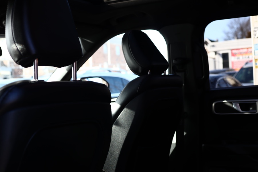 2020 Ford Explorer XLT 4WD, available for sale in Jamaica, New York | Hillside Auto Mall Inc.. Jamaica, New York 2020 Ford Explorer XLT 4WD, available for sale in Jamaica, New York | Hillside Auto Mall Inc.. Jamaica, New York