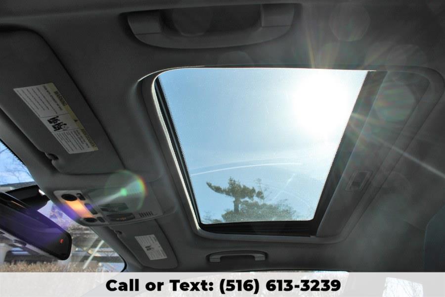 2013 BMW 1 Series 2dr Cpe 128i, available for sale in Great Neck, New York | Great Neck Car Buyers & Sellers. Great Neck, New York 2013 BMW 1 Series 2dr Cpe 128i, available for sale in Great Neck, New York | Great Neck Car Buyers & Sellers. Great Neck, New York