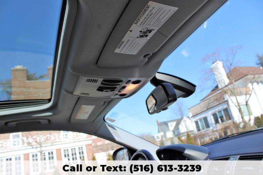 2013 BMW 1 Series 2dr Cpe 128i, available for sale in Great Neck, New York | Great Neck Car Buyers & Sellers. Great Neck, New York 2013 BMW 1 Series 2dr Cpe 128i, available for sale in Great Neck, New York | Great Neck Car Buyers & Sellers. Great Neck, New York