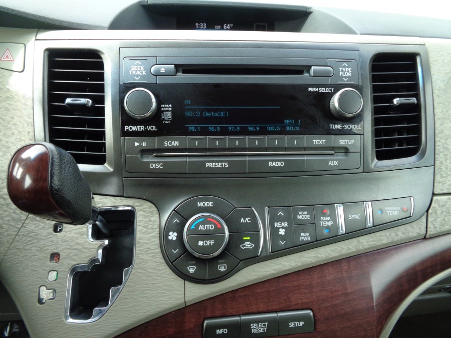 2014 Toyota Sienna 5dr 8-Pass Van V6 XLE FWD, available for sale in Valley Stream, New York | NY Auto Traders. Valley Stream, New York 2014 Toyota Sienna 5dr 8-Pass Van V6 XLE FWD, available for sale in Valley Stream, New York | NY Auto Traders. Valley Stream, New York