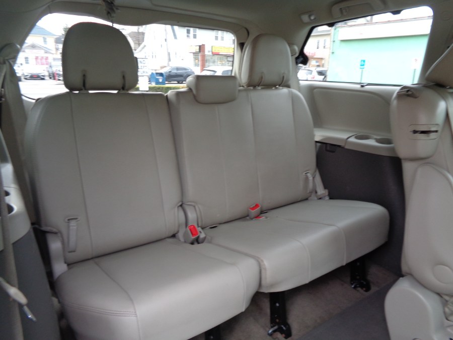 2014 Toyota Sienna 5dr 8-Pass Van V6 XLE FWD, available for sale in Valley Stream, New York | NY Auto Traders. Valley Stream, New York 2014 Toyota Sienna 5dr 8-Pass Van V6 XLE FWD, available for sale in Valley Stream, New York | NY Auto Traders. Valley Stream, New York