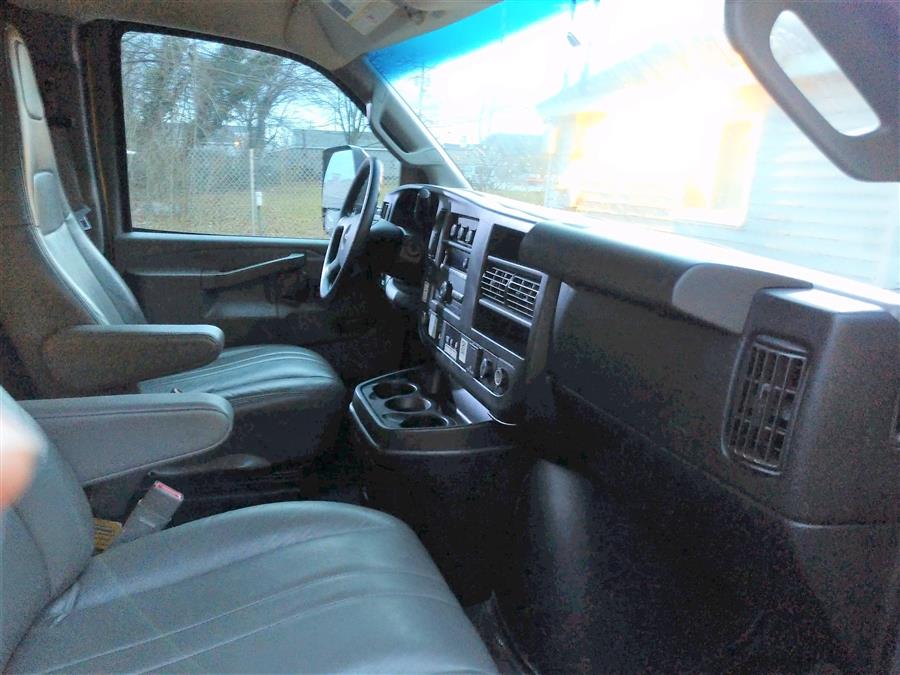 2017 GMC SAVANA 3500 16 FT BOX TRUCK 3500 Van 177" W.B., available for sale in COPIAGUE, New York | Warwick Auto Sales Inc. COPIAGUE, New York 2017 GMC SAVANA 3500 16 FT BOX TRUCK 3500 Van 177" W.B., available for sale in COPIAGUE, New York | Warwick Auto Sales Inc. COPIAGUE, New York