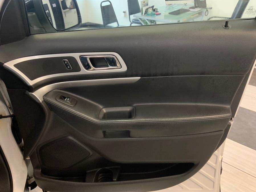 2015 Ford Explorer 4WD 4dr XLT, available for sale in Hartford, Connecticut | Franklin Motors Auto Sales LLC. Hartford, Connecticut 2015 Ford Explorer 4WD 4dr XLT, available for sale in Hartford, Connecticut | Franklin Motors Auto Sales LLC. Hartford, Connecticut
