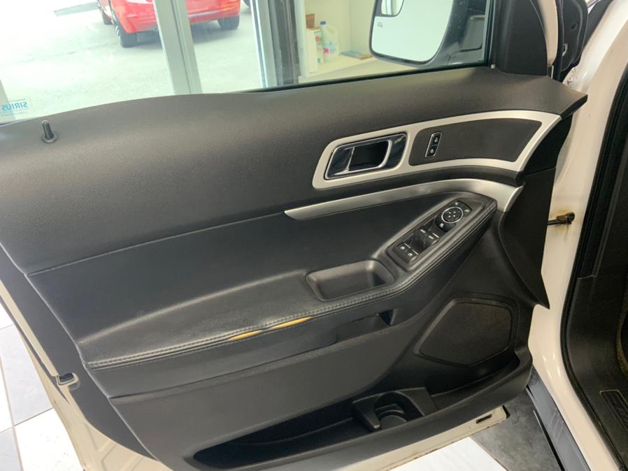 2015 Ford Explorer 4WD 4dr XLT, available for sale in Hartford, Connecticut | Franklin Motors Auto Sales LLC. Hartford, Connecticut 2015 Ford Explorer 4WD 4dr XLT, available for sale in Hartford, Connecticut | Franklin Motors Auto Sales LLC. Hartford, Connecticut