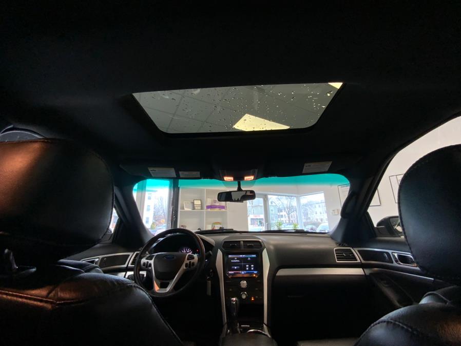 2015 Ford Explorer 4WD 4dr XLT, available for sale in Hartford, Connecticut | Franklin Motors Auto Sales LLC. Hartford, Connecticut 2015 Ford Explorer 4WD 4dr XLT, available for sale in Hartford, Connecticut | Franklin Motors Auto Sales LLC. Hartford, Connecticut