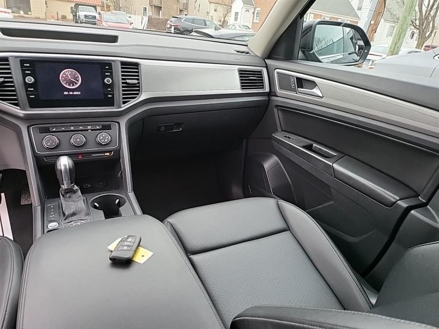 2018 Volkswagen Atlas 3.6L V6 SE 4MOTION, available for sale in Hartford, Connecticut | Lex Autos LLC. Hartford, Connecticut 2018 Volkswagen Atlas 3.6L V6 SE 4MOTION, available for sale in Hartford, Connecticut | Lex Autos LLC. Hartford, Connecticut